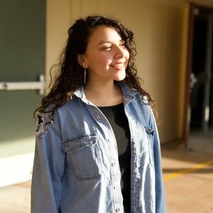 Meet your Posher, Vanessa